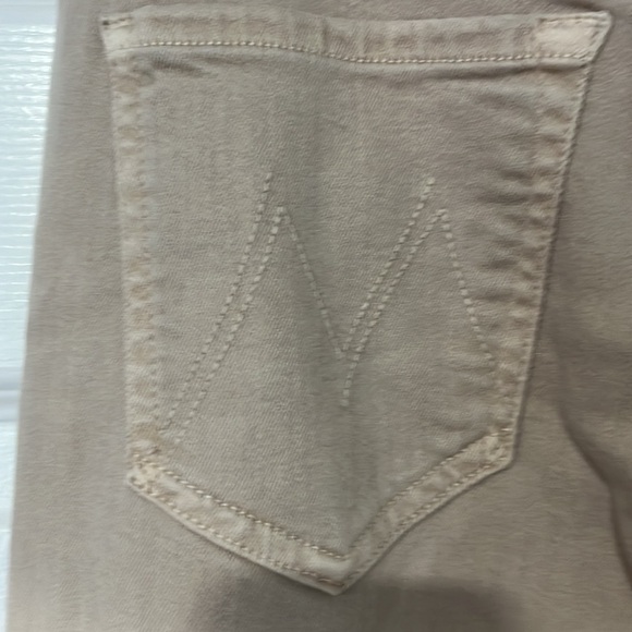 Mother Jeans The Charmer size 29. Like New - Picture 4 of 8